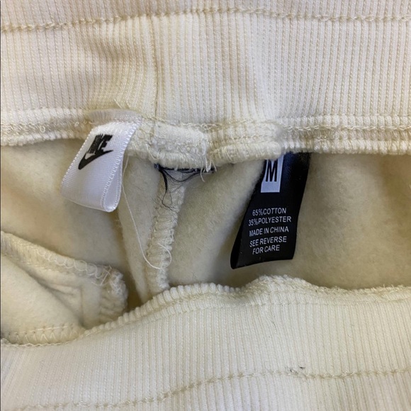 NIKE JOGGER SUIT - Picture 4 of 4